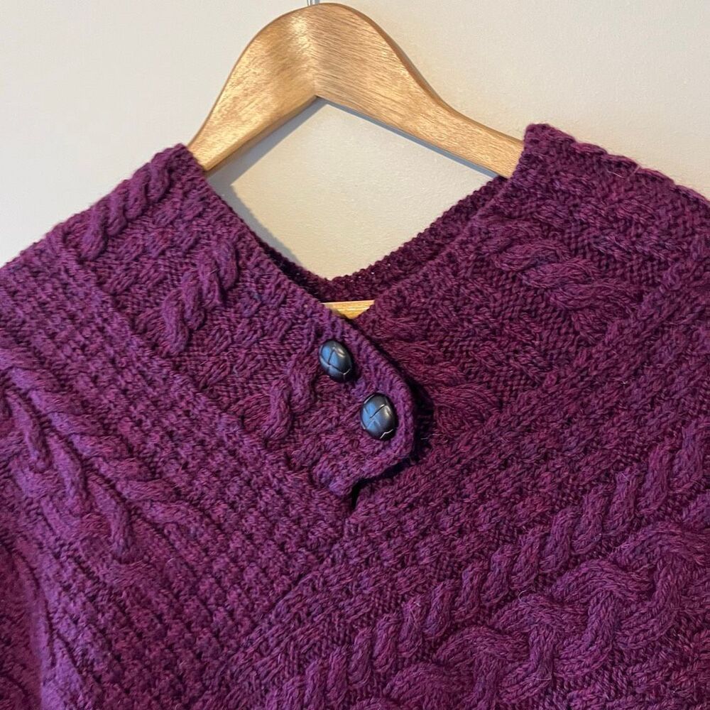 Aran Sweater Market 100% Merino Wool Cable Knit Poncho Plum One Size - Picture 3 of 9